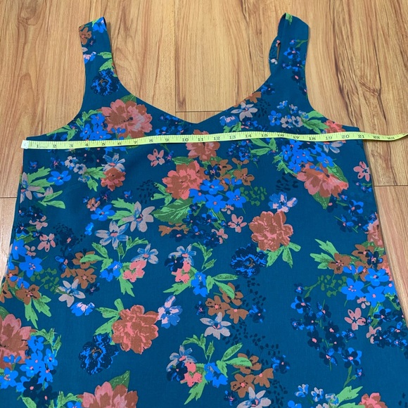 CAbi Teal Floral Print Still Life Cami Blouse - Picture 9 of 12
